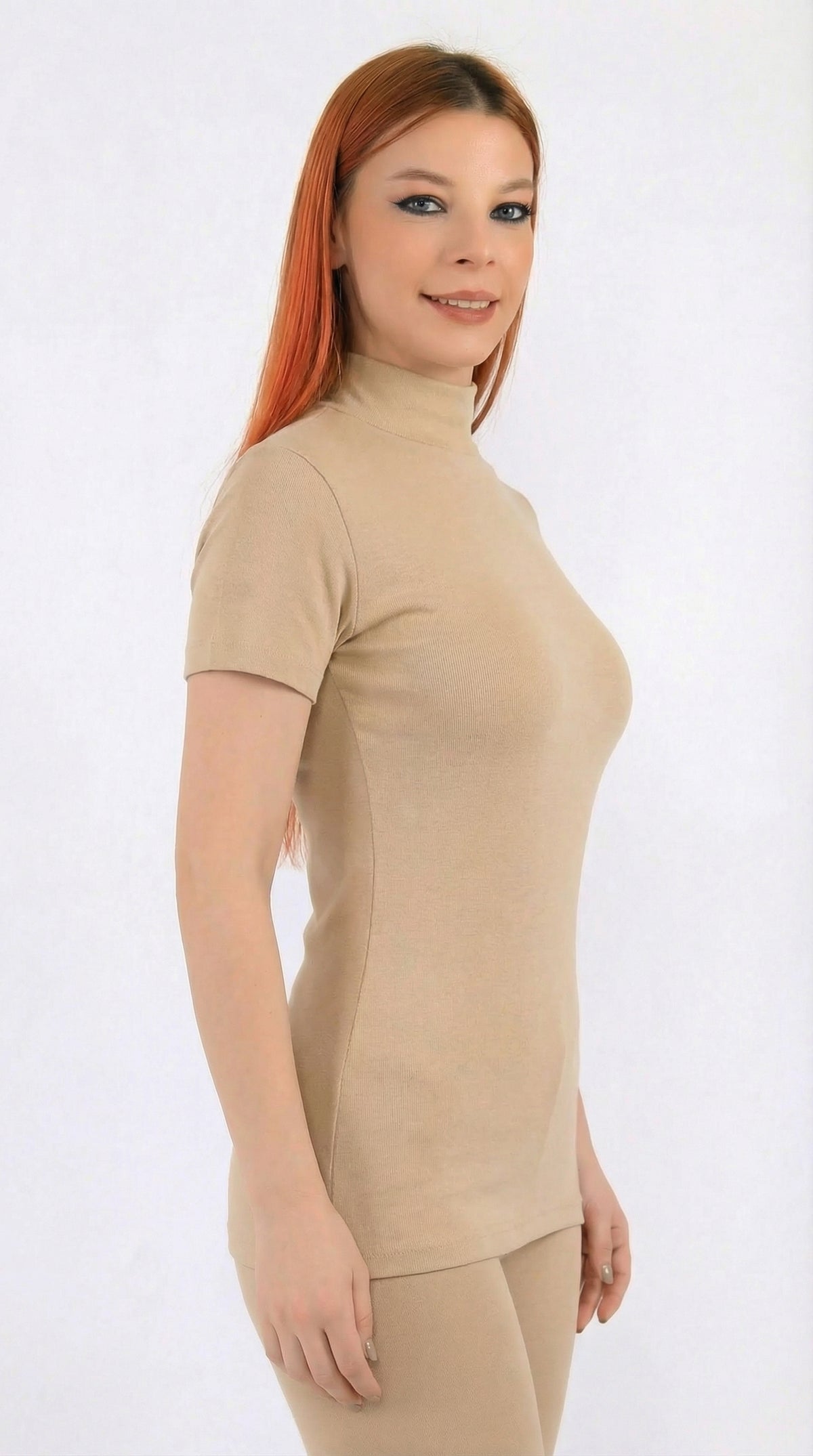 Women's half-sleeve cotton high-neck top