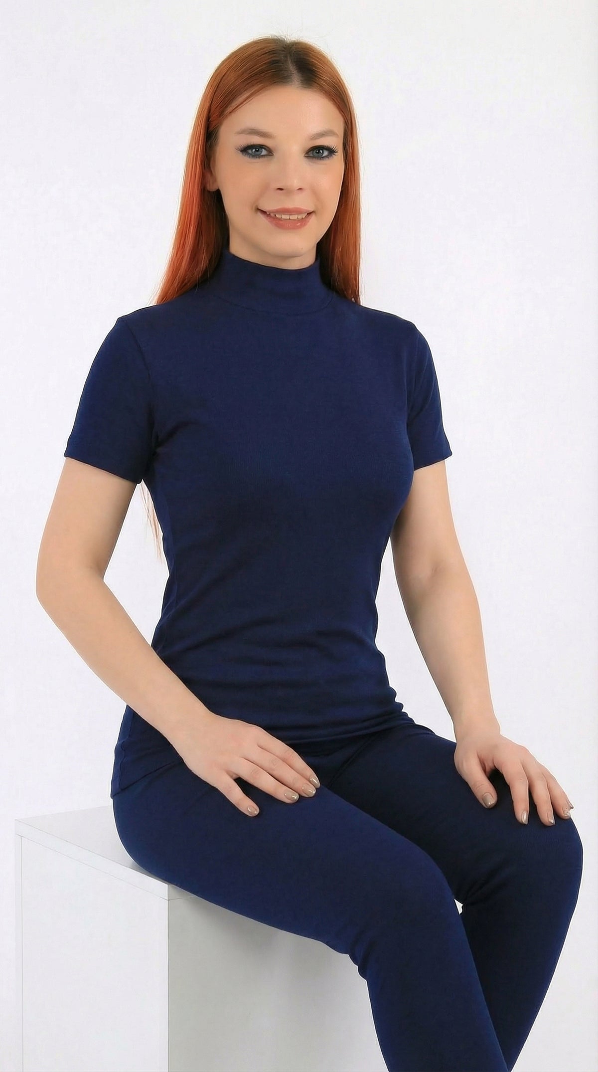 Women's half-sleeve cotton high-neck top